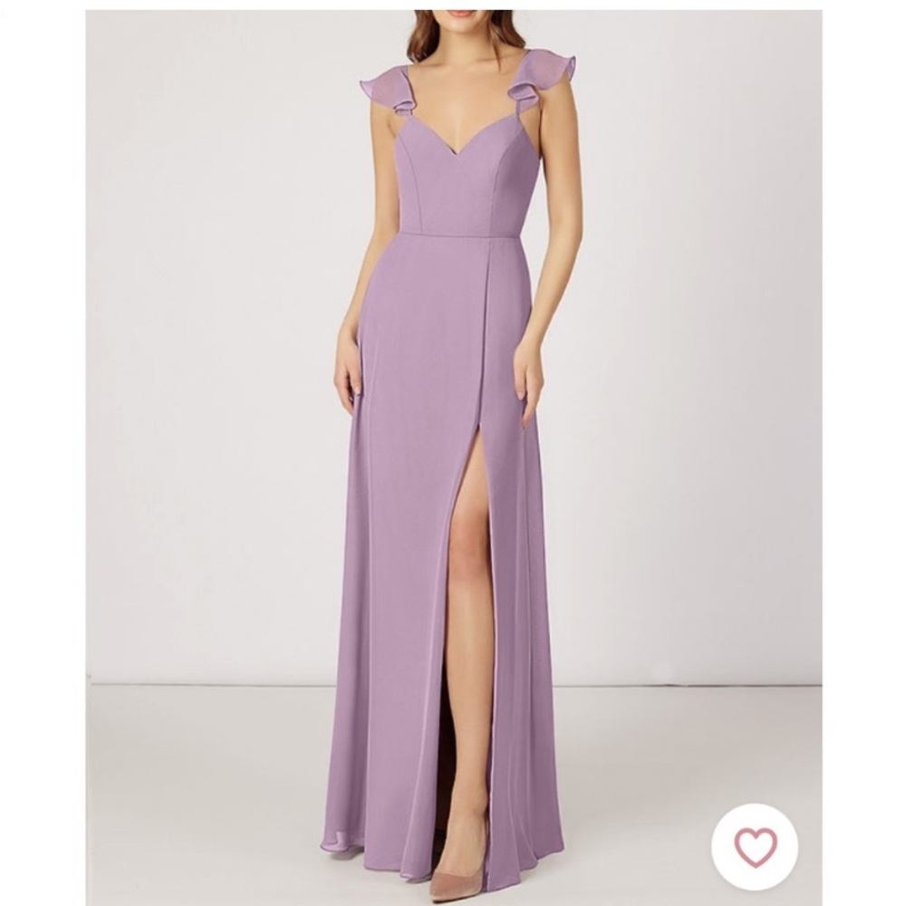 AZAZIE EVERETT. A-Line Ruched Chiffon Floor-Length Dress Wisteria. Size 6.